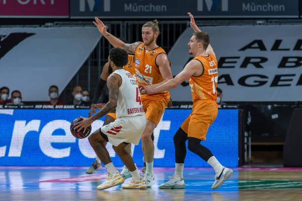 也有他自身 也有他自身